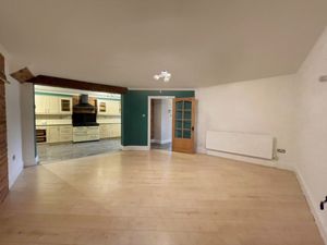 Photo 8- click for photo gallery